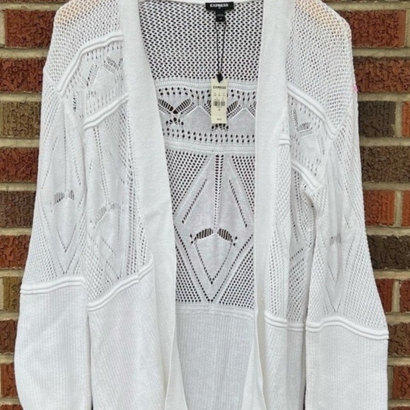 Express balloon sleeve Knit Sweater - Picture 2 of 6